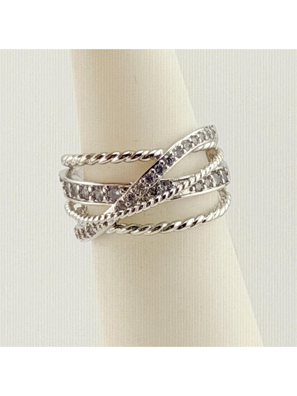 Bomb Party Ring Size 7 RBP7455 "It's A Dream" Lavender CZ on Rhodium